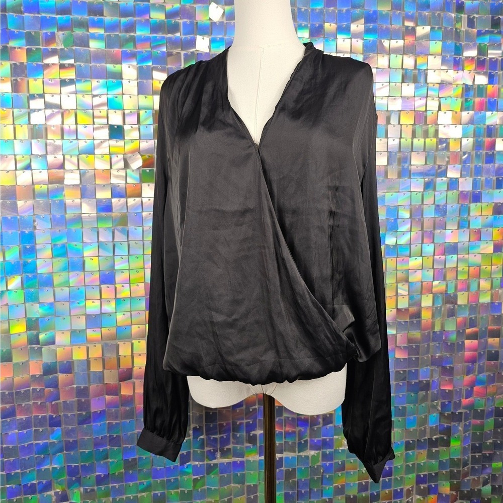 OLD NAVY Black Satin Wrap Long Sleeve Shirt Womens‎ Size M Tall